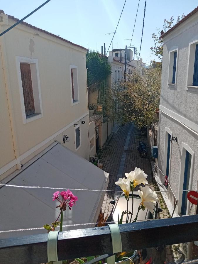 Aegina'S Flowers House Exterior foto